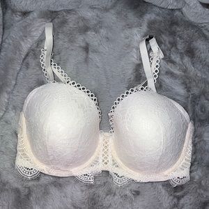 Nwt vs 34DDD